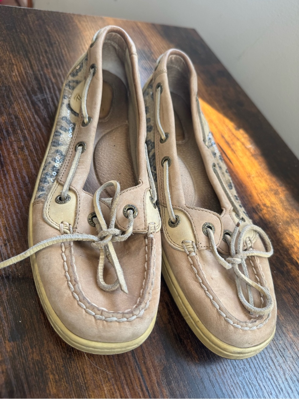 Sperry Top-Sider Angelfish Leopard Sequin Boat Shoes Size 8M ✨